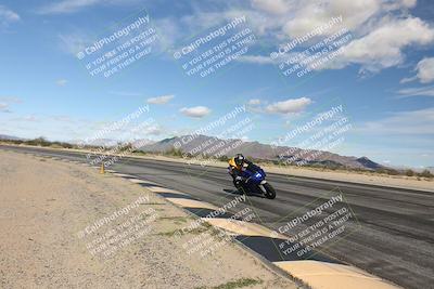 media/Nov-16-2025-Race Pace (Sun) [[8c5fa54630]]/Non Verified Riders (1st 20 Minutes)/3-Turn 3 Inside (11am)/